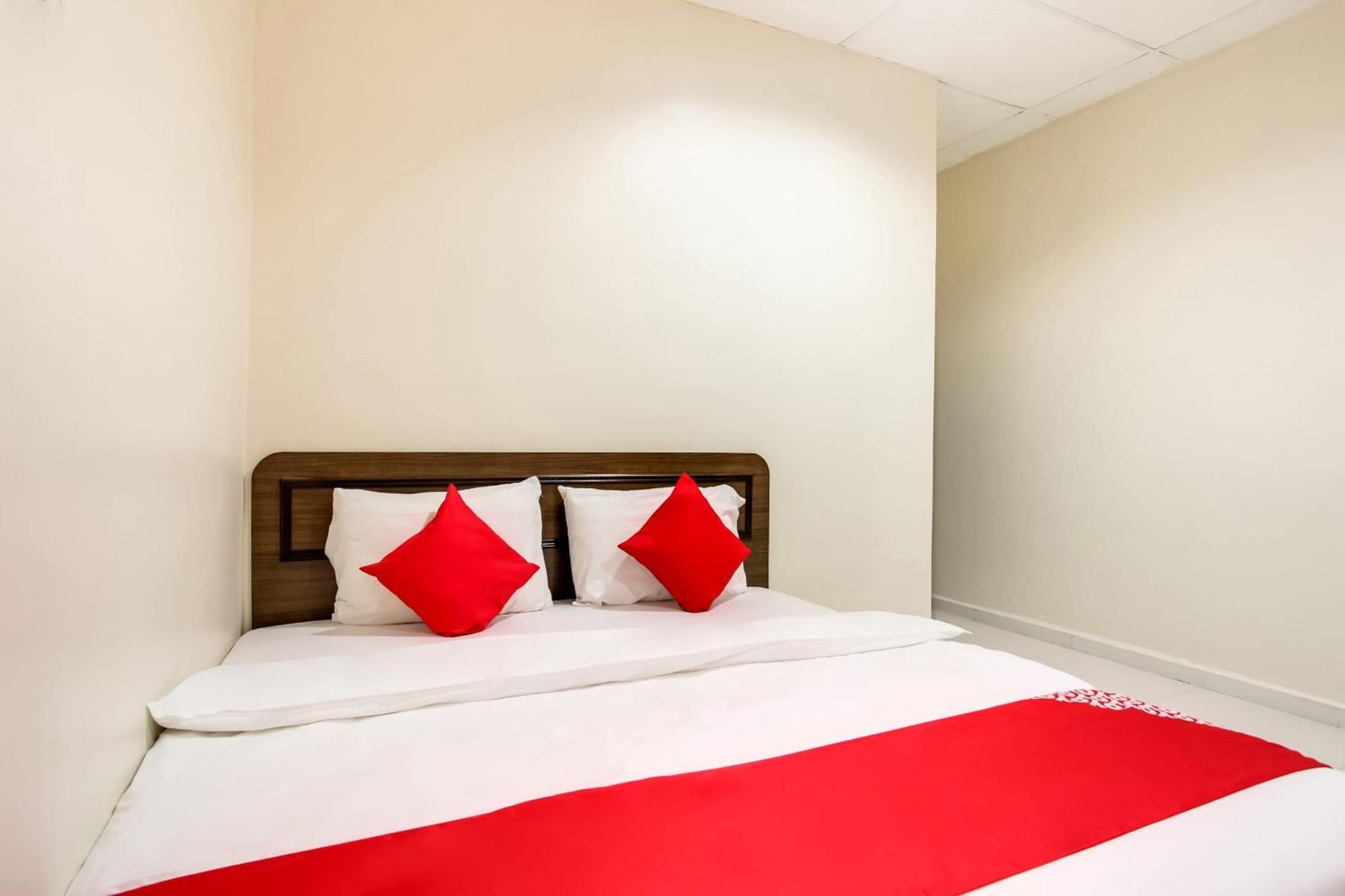 Super Oyo 89427 Kavanas Hotel Taiping Exterior foto